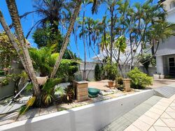 Holland Road (D10), Semi-Detached #518874551